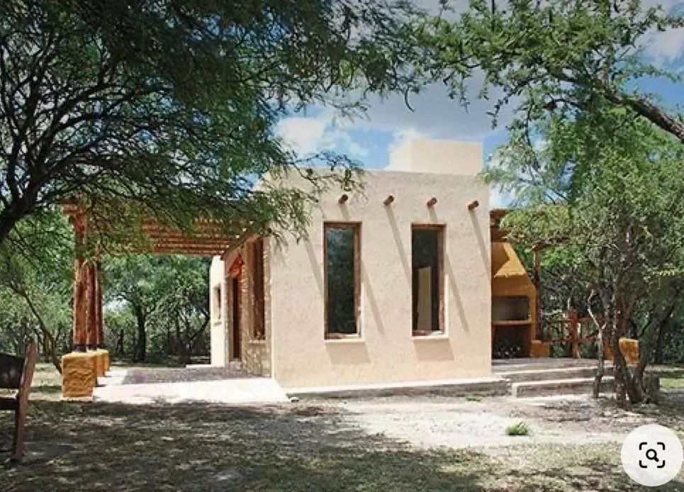Kerpiç Sıvalı Pergola Evi